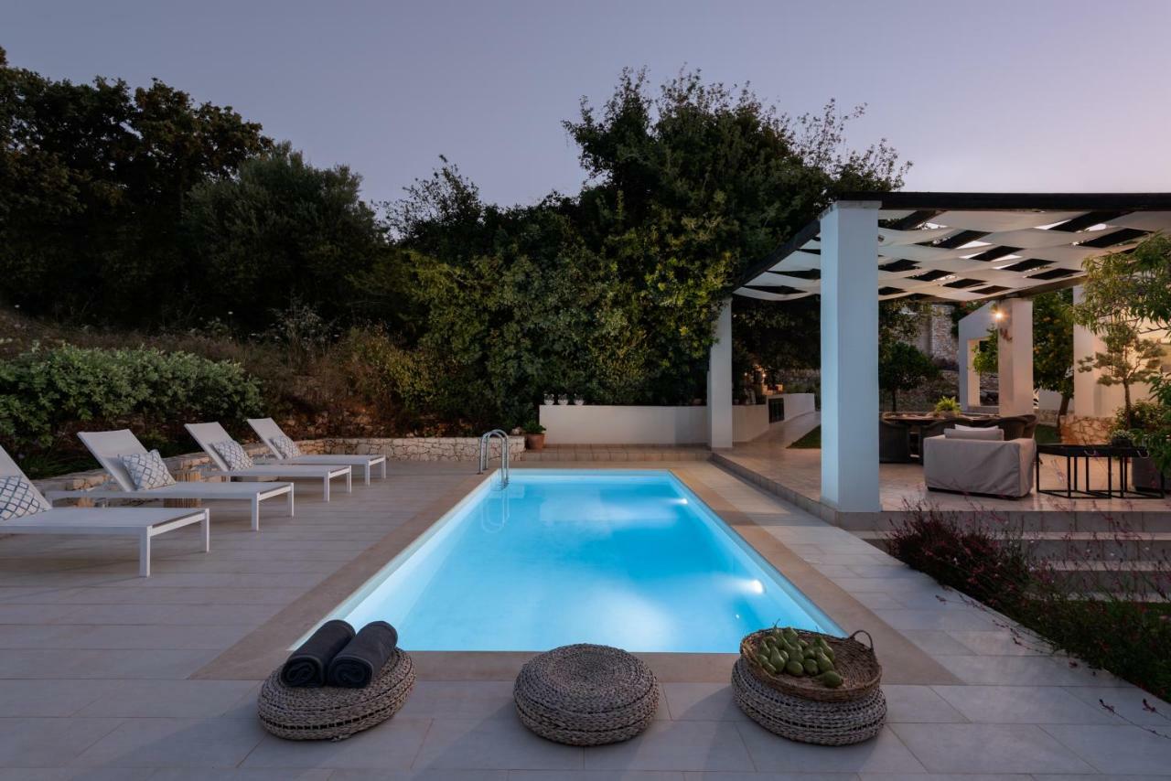 Levantes Luxury Home - Nature Inspired, Pool & Bbq, By Thinkvilla Prines  Экстерьер фото